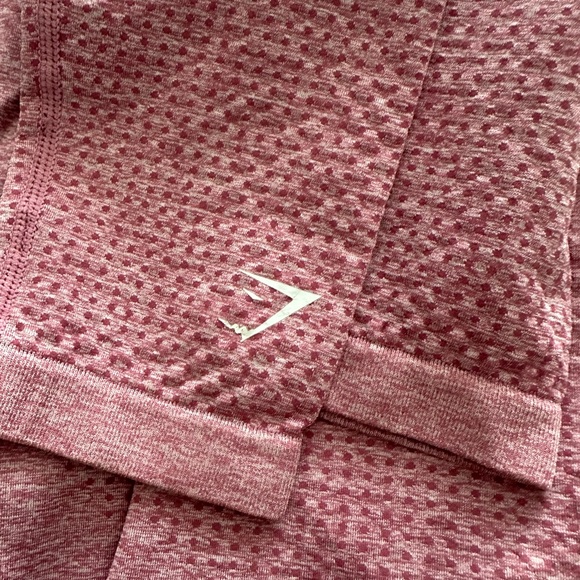 GYMSHARK PINK LEGGINGS LIKE NEW - Picture 3 of 3